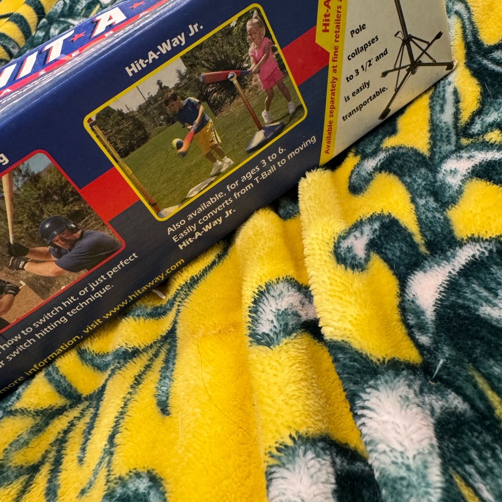 Hit-A-Way Baseball Training Aid - Picture 5 of 7